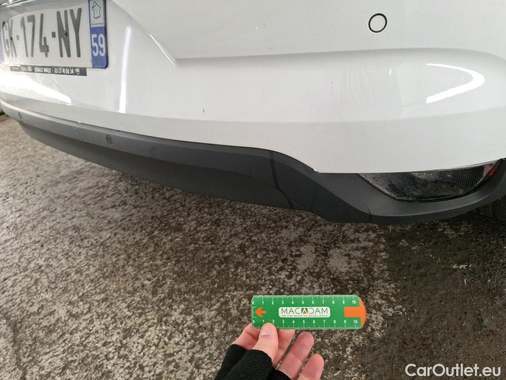  Renault  Megane RENAULT Mégane Société / 2020 / 5P / Berline Air Nav réversible Blue dCi 115 - 21N #9