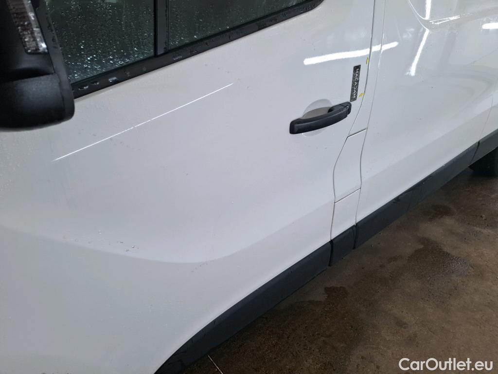  Renault  Trafic  III Fourgon L2H1 3T Confort 2.0 dCi 130CV BVM6 E6d #1