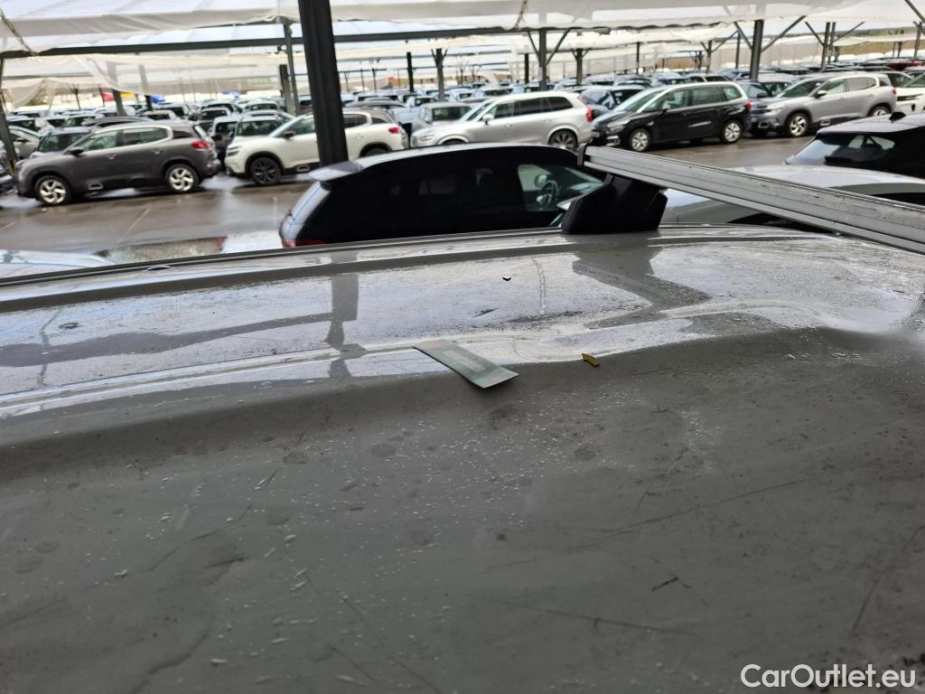  Renault  Kangoo RENAULT  / 2021 / 4P / Fourgonnette GD CONFORT - BLUE DCI 95 #10