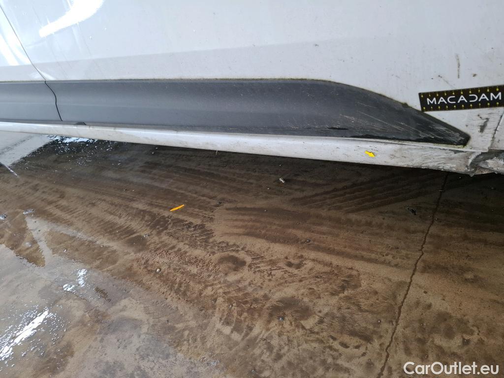  Renault  Kangoo RENAULT  / 2021 / 4P / Fourgonnette EXTRA - BLUE DCI 115 L2 #1