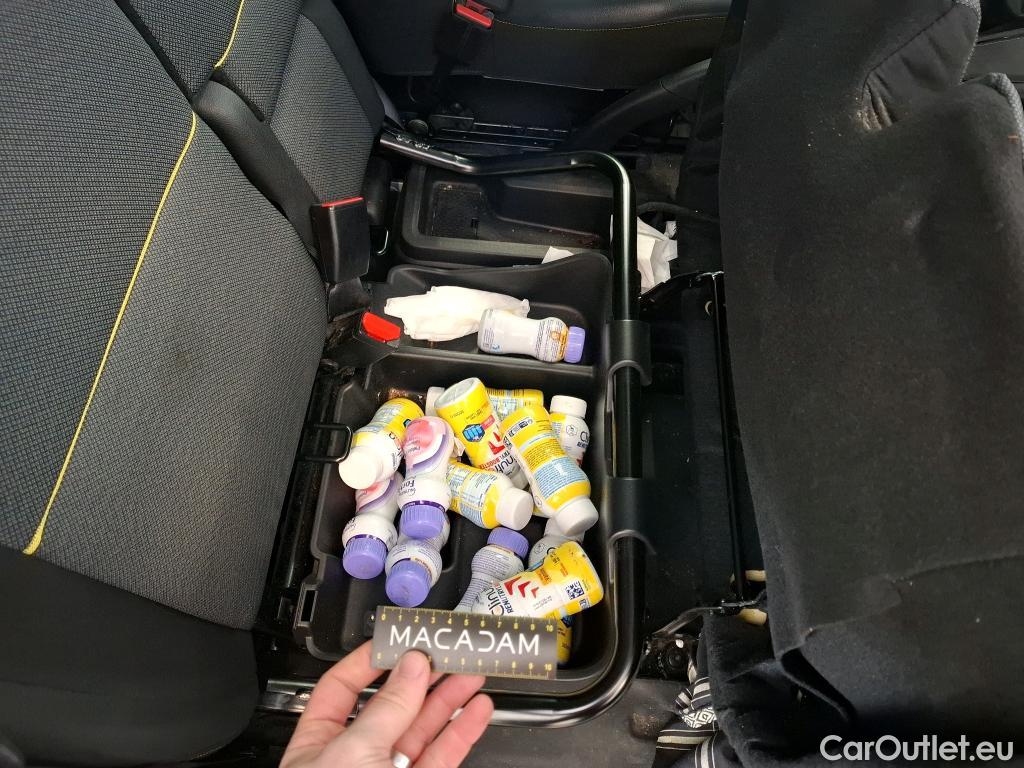  Renault  Kangoo RENAULT  / 2021 / 4P / Fourgonnette GD CONFORT - BLUE DCI 95 #32