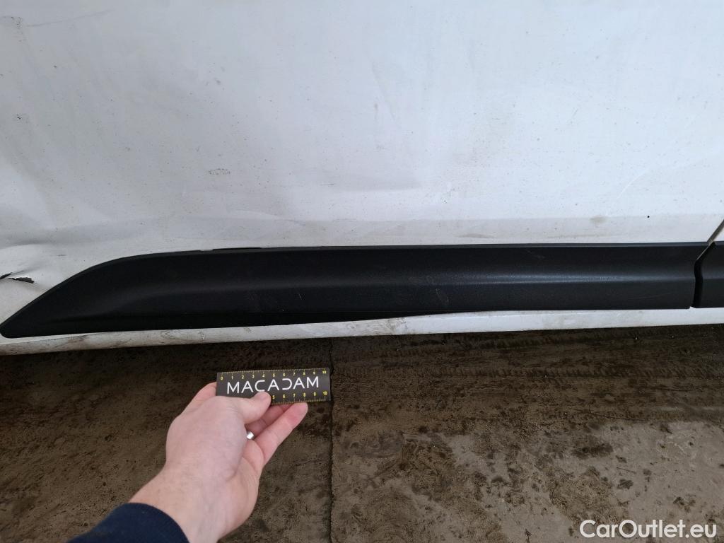  Renault  Kangoo RENAULT  / 2021 / 4P / Fourgonnette GD CONFORT - BLUE DCI 95 #50