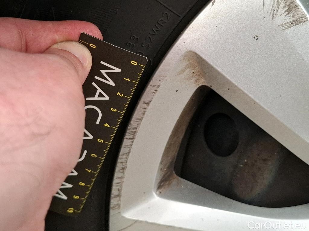  Renault  Clio  V Société Air Nav 1.5 dCi 85CV BVM6 E6dT #63