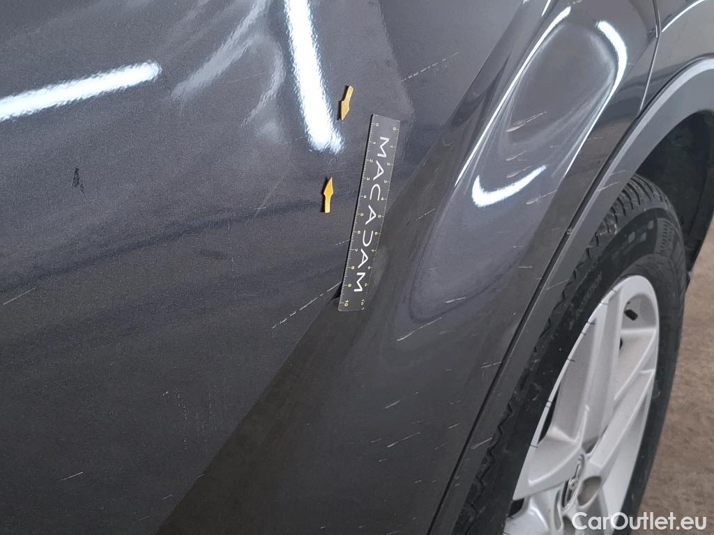  Toyota  C-HR TOYOTA  / 2016 / 5P / SUV 1.8 HYBRIDE 122 DYNAMIC BUSINESS #28