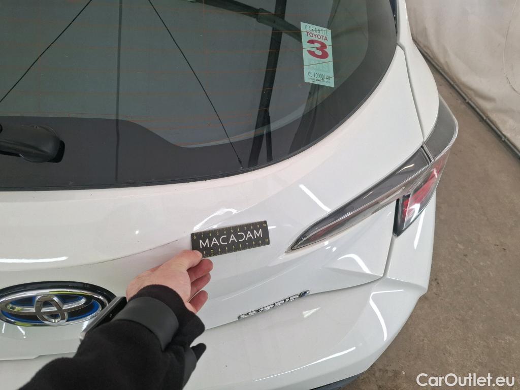  Toyota  Corolla TOYOTA  / 2018 / 5P / Berline Hybride 122h Dynamic Business Stage Acad #34