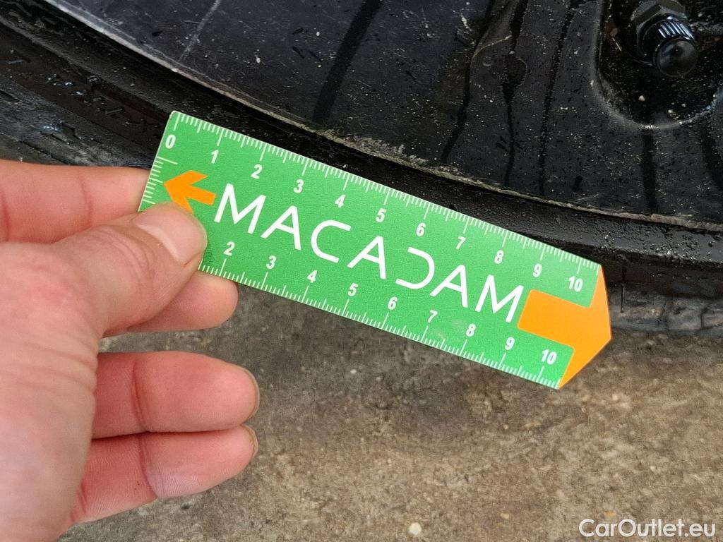  Tesla  Model Y TESLA  / 2020 / 5P / SUV Long Range Dual Motor AWD #44