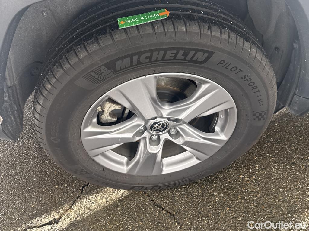  Toyota  RAV4 TOYOTA  Hybride / 2018 / 5P / SUV Hybride AWD Dynamic Business Beyond Zero #6