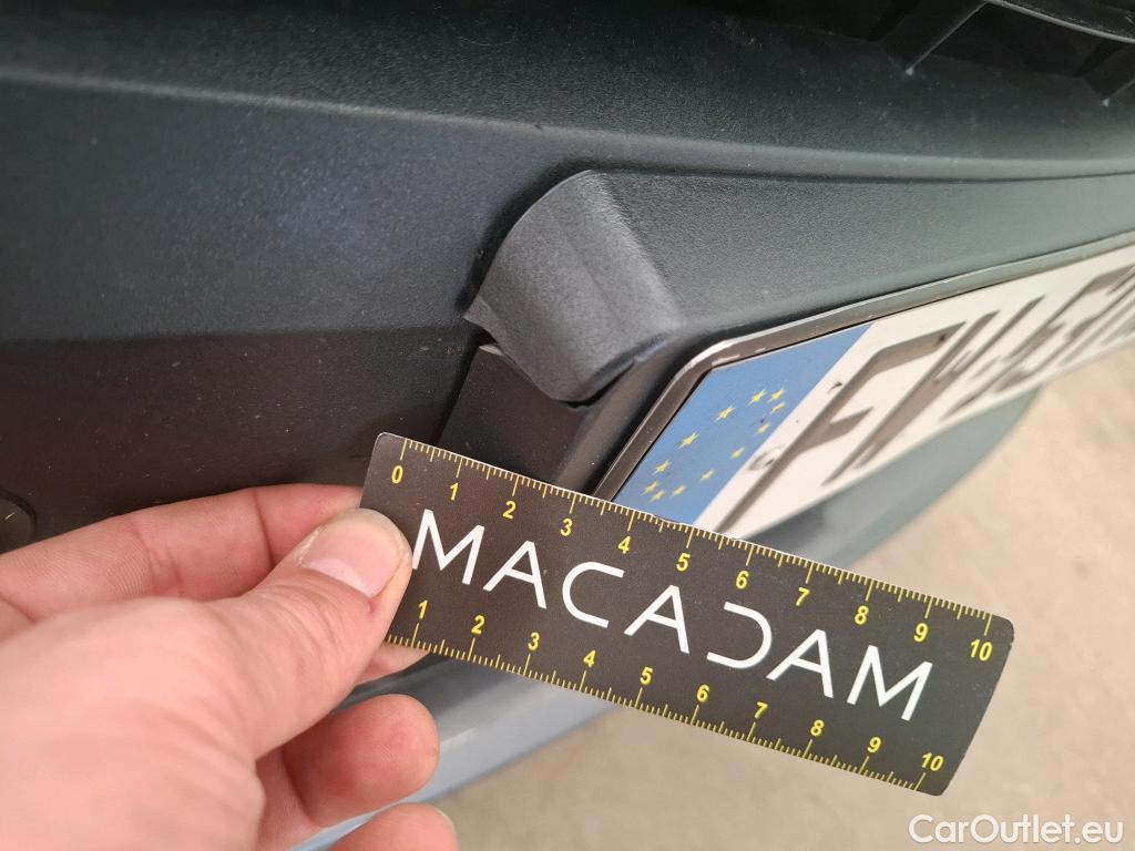  Toyota  C-HR TOYOTA  / 2016 / 5P / SUV 1.8 HYBRIDE 122 DYNAMIC BUSINESS #13