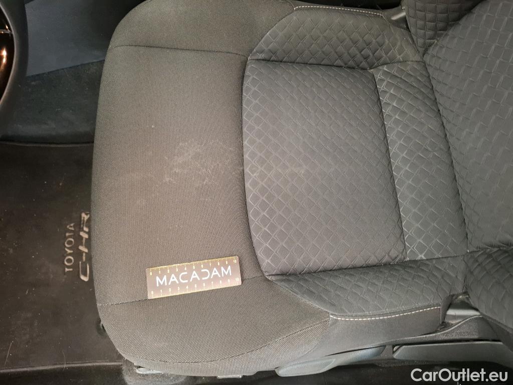  Toyota  C-HR TOYOTA  / 2016 / 5P / SUV 1.8 HYBRIDE 122 DYNAMIC BUSINESS #36