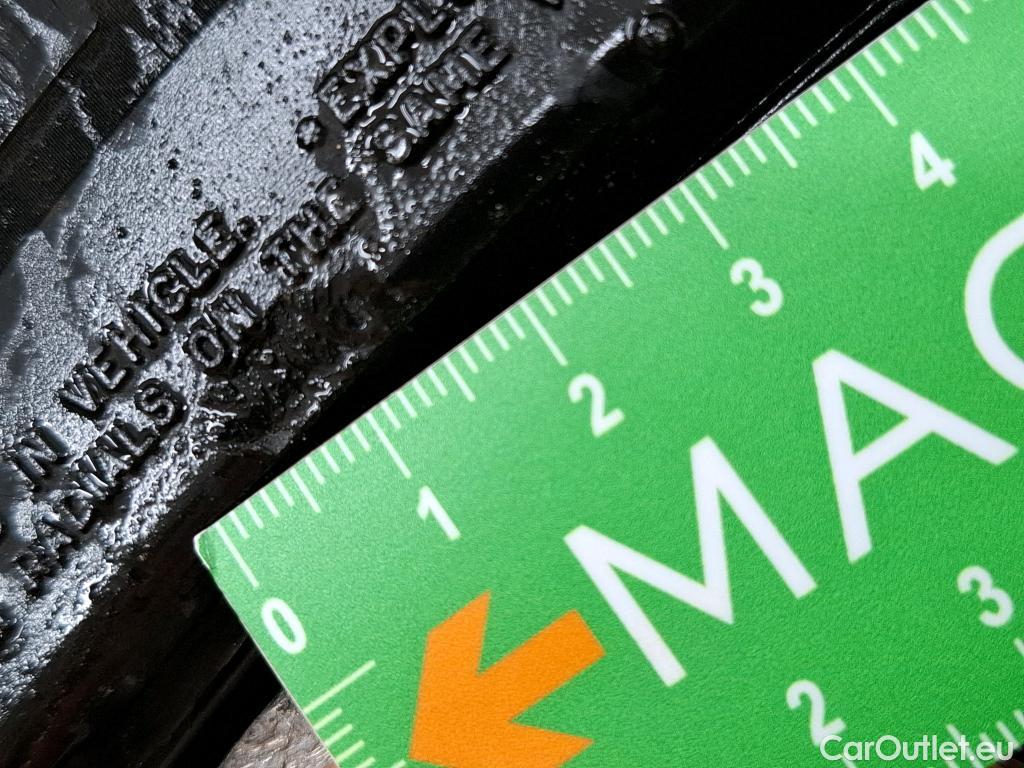  Tesla  Model Y TESLA  / 2020 / 5P / SUV Long Range Dual Motor AWD #5