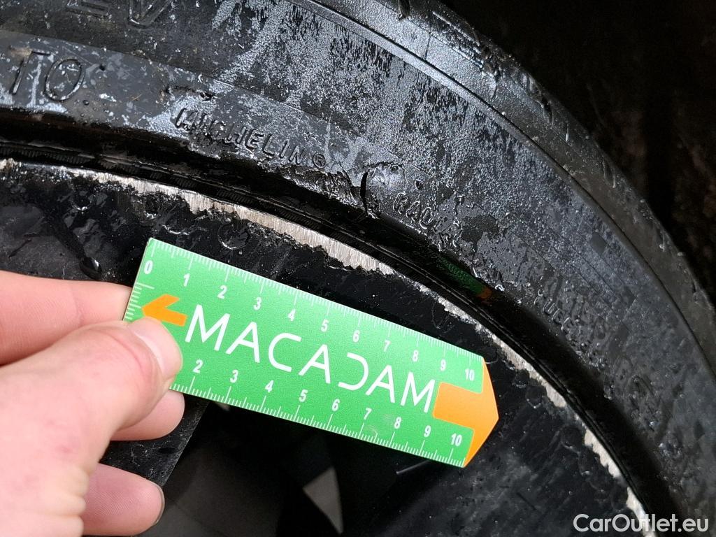  Tesla  Model Y TESLA  / 2020 / 5P / SUV Long Range Dual Motor AWD #21