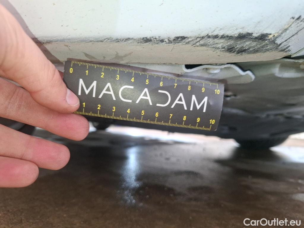  Toyota  Corolla TOYOTA  / 2018 / 5P / Berline Hybride 122h Dynamic Business Stage Acad #7