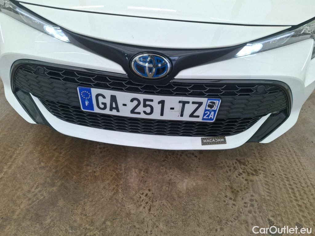  Toyota  Corolla TOYOTA  / 2018 / 5P / Berline Hybride 122h Dynamic Business Stage Acad #1