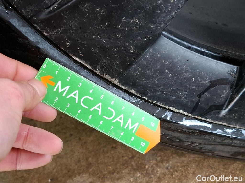  Tesla  Model Y TESLA  / 2020 / 5P / SUV Long Range Dual Motor AWD #16