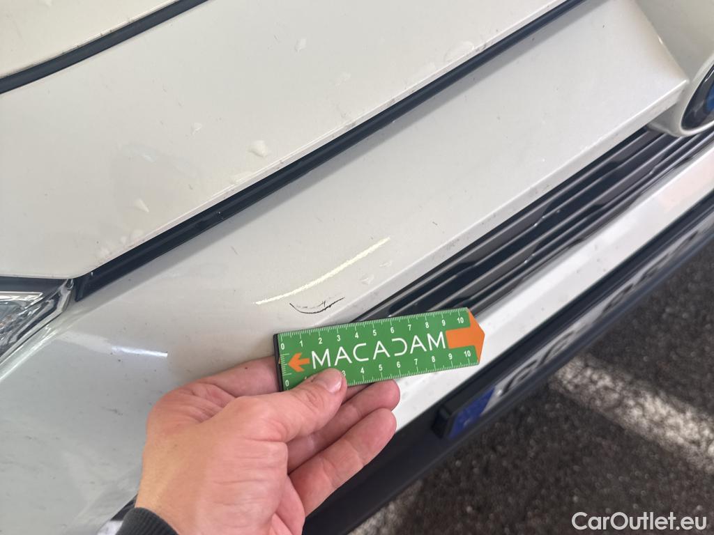  Toyota  RAV4 TOYOTA  Hybride / 2018 / 5P / SUV Hybride AWD Dynamic Business Beyond Zero #17