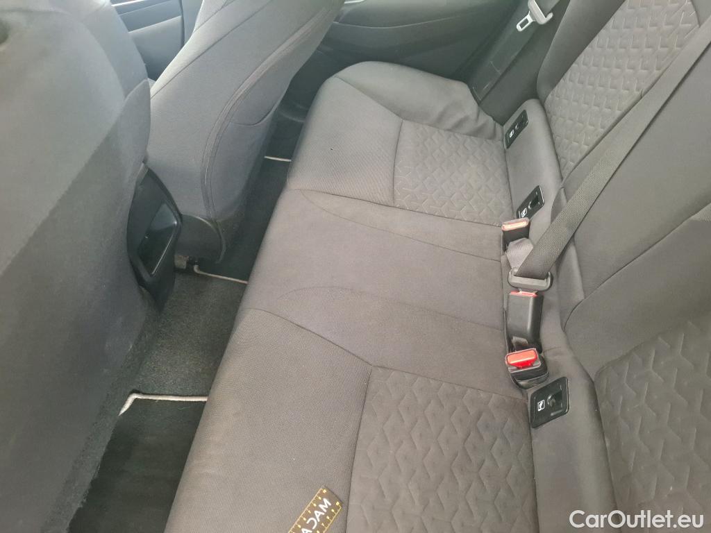  Toyota  Corolla TOYOTA  / 2018 / 5P / Berline Hybride 122h Dynamic Business Stage Acad #46