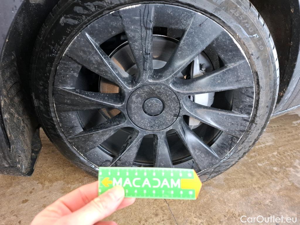  Tesla  Model Y TESLA  / 2020 / 5P / SUV Long Range Dual Motor AWD #8