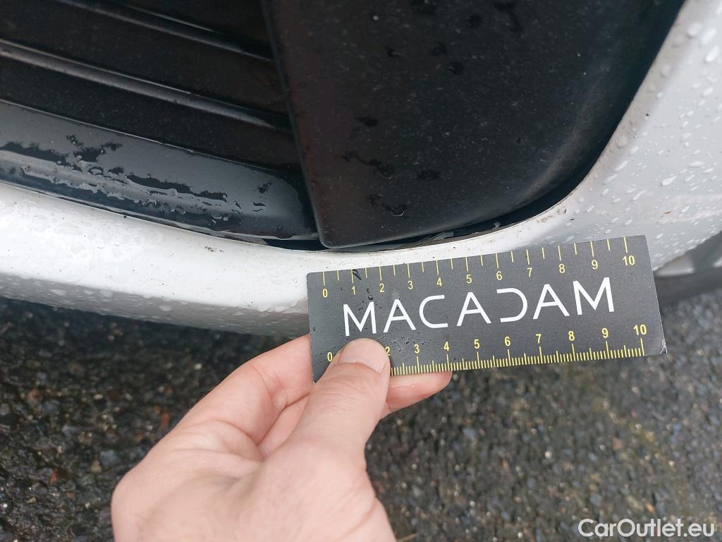  Peugeot  308 PEUGEOT  SW / 2017 / 5P / Break PureTech 110 S&S SW ACTIVE #16