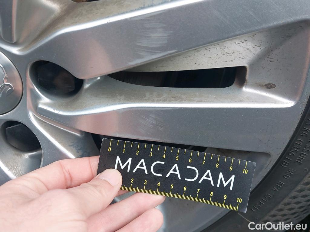  Peugeot  308 PEUGEOT  SW / 2017 / 5P / Break PureTech 110 S&S SW ACTIVE #14