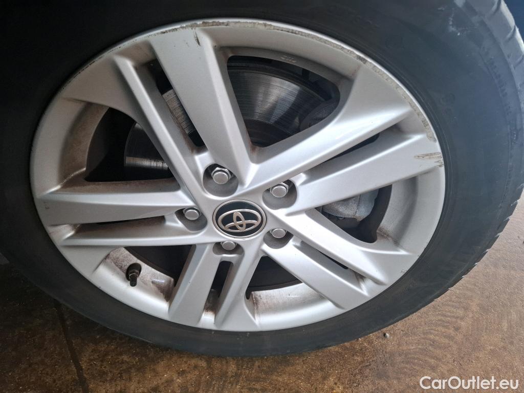  Toyota  Corolla TOYOTA  Touring Sports / 2018 / 5P / Break Hybride 184h Dynamic Business Beyond Zer #17