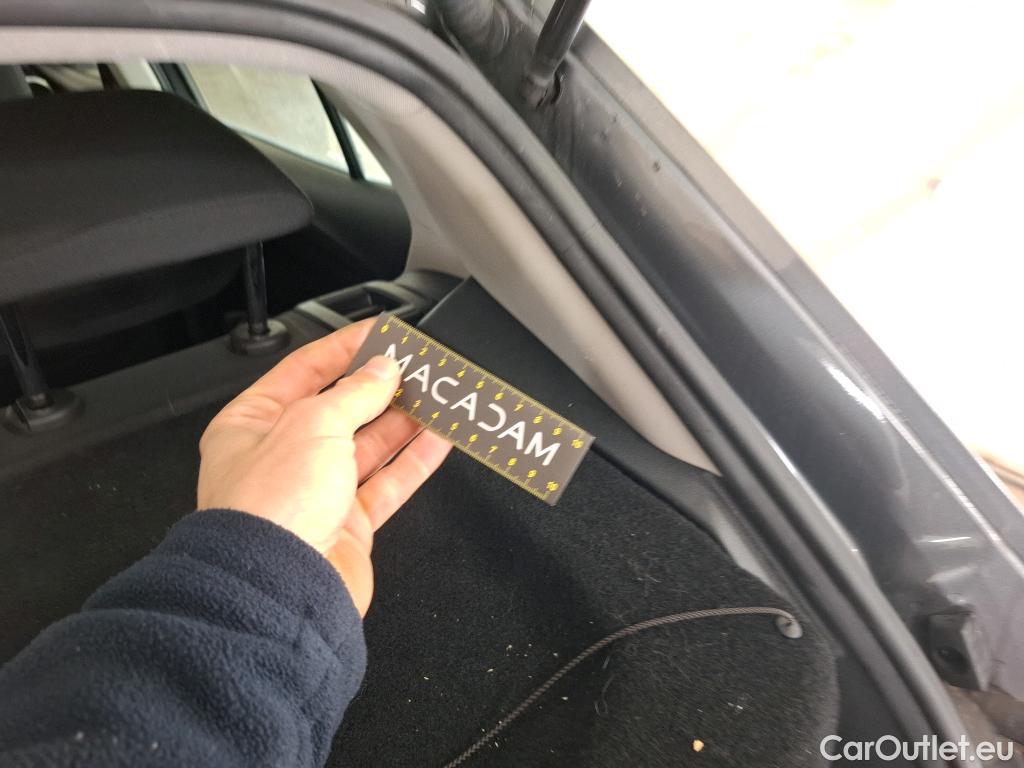  Skoda  Fabia SKODA  / 2021 / 5P / Berline 1.0 TSI 110 DSG7 Ambition #32