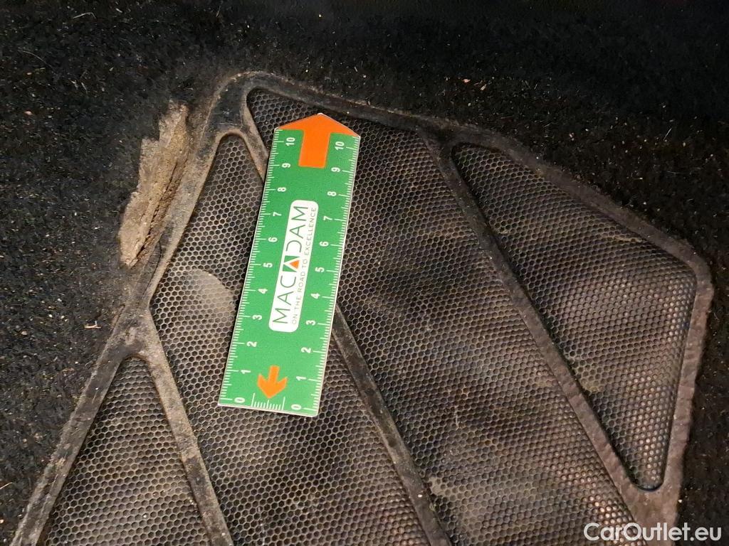  Nissan  Qashqai NISSAN  / 2021 / 5P / Crossover 1.3 MHEV 158ch Xtronic Tekna #5