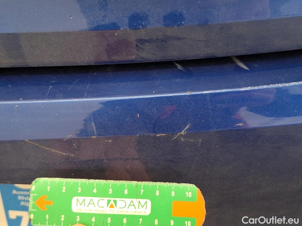  Renault  Megane  IV Berline 5 ptes. Techno 1.5 dCi 115CV BVA7 E6d #36