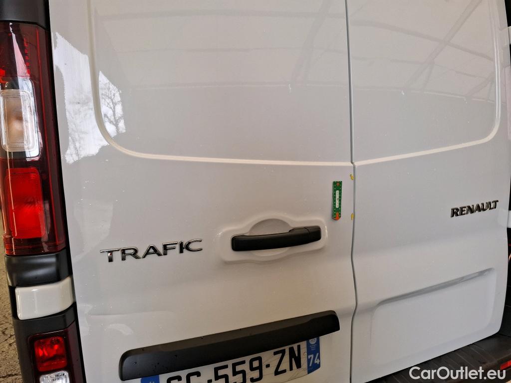  Renault  Trafic  III Fourgon L2H1 3T Grand Confort 2.0 dCi 130CV BVM6 E6d #13