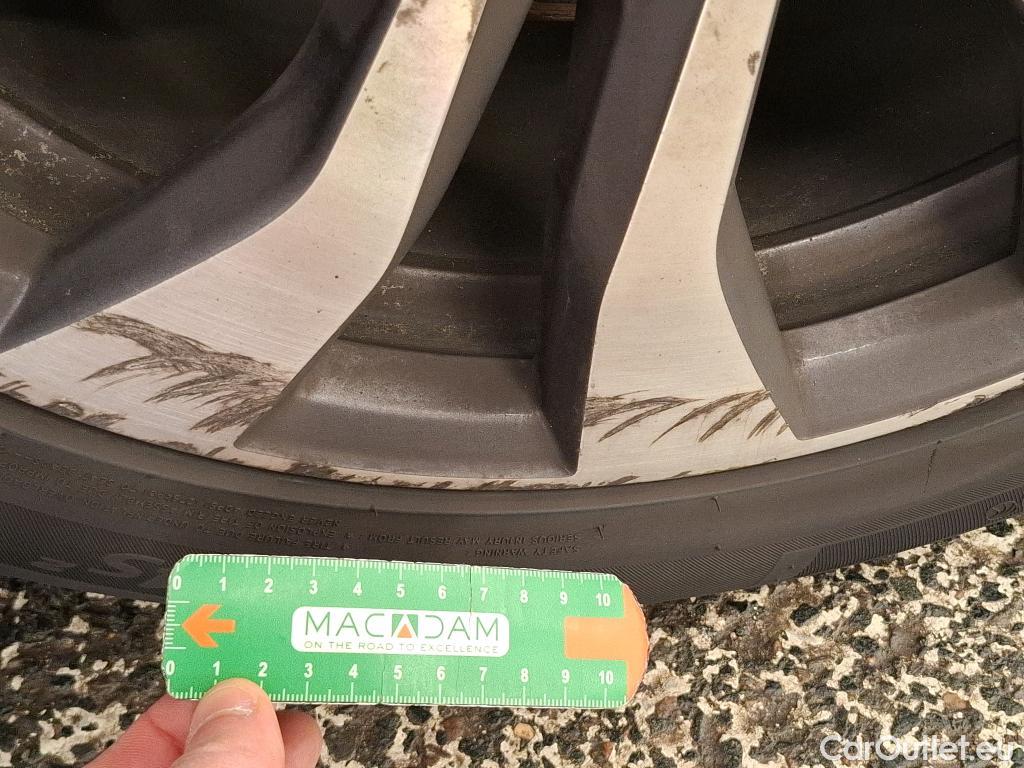  Renault  Megane  IV Berline 5 ptes. Techno 1.5 dCi 115CV BVA7 E6d #8