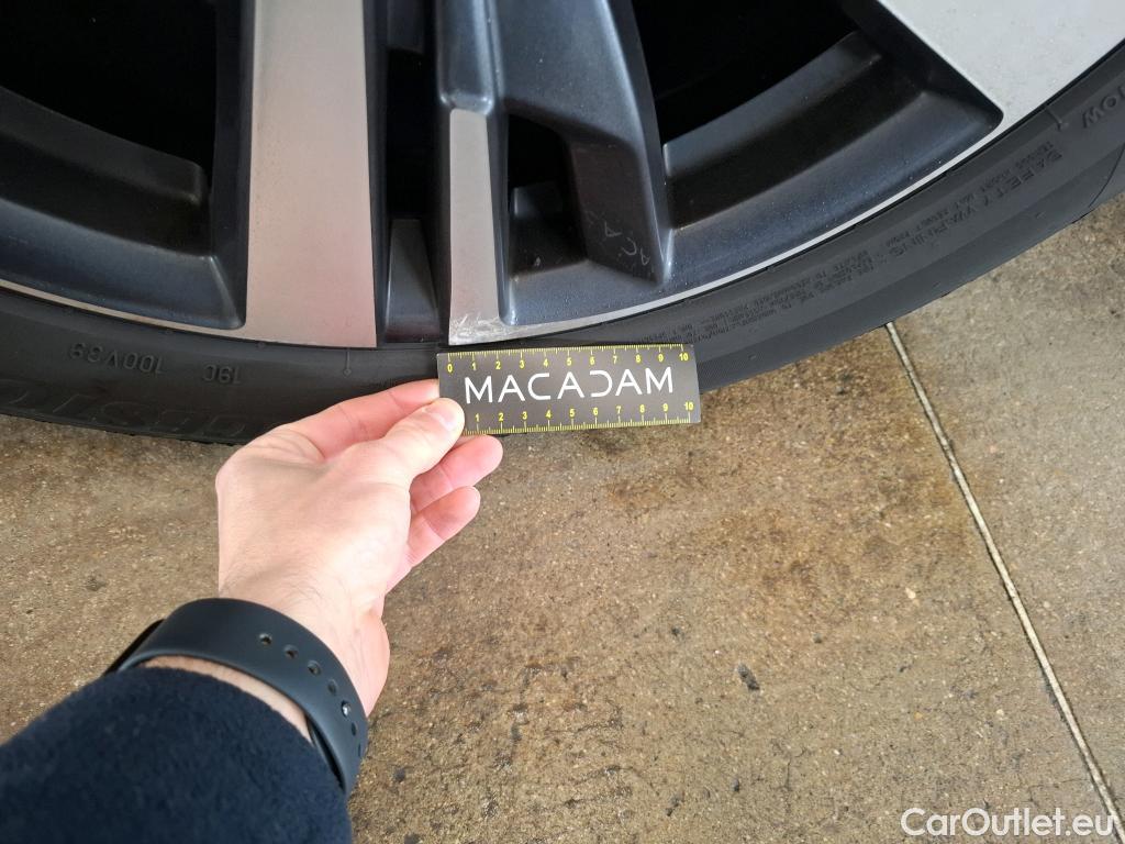  Peugeot  3008  Allure Business 1.5 HDi 130CV BVA8 E6d #20