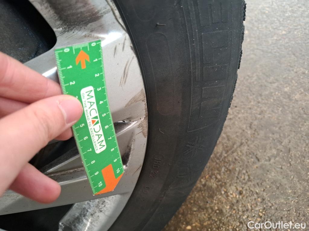  Peugeot  3008  Active Business 1.5 HDi 130CV BVA8 E6d #30