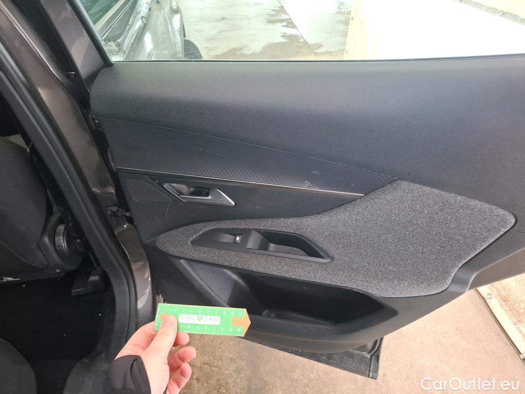  Peugeot  3008  Active Business 1.5 HDi 130CV BVA8 E6d #38