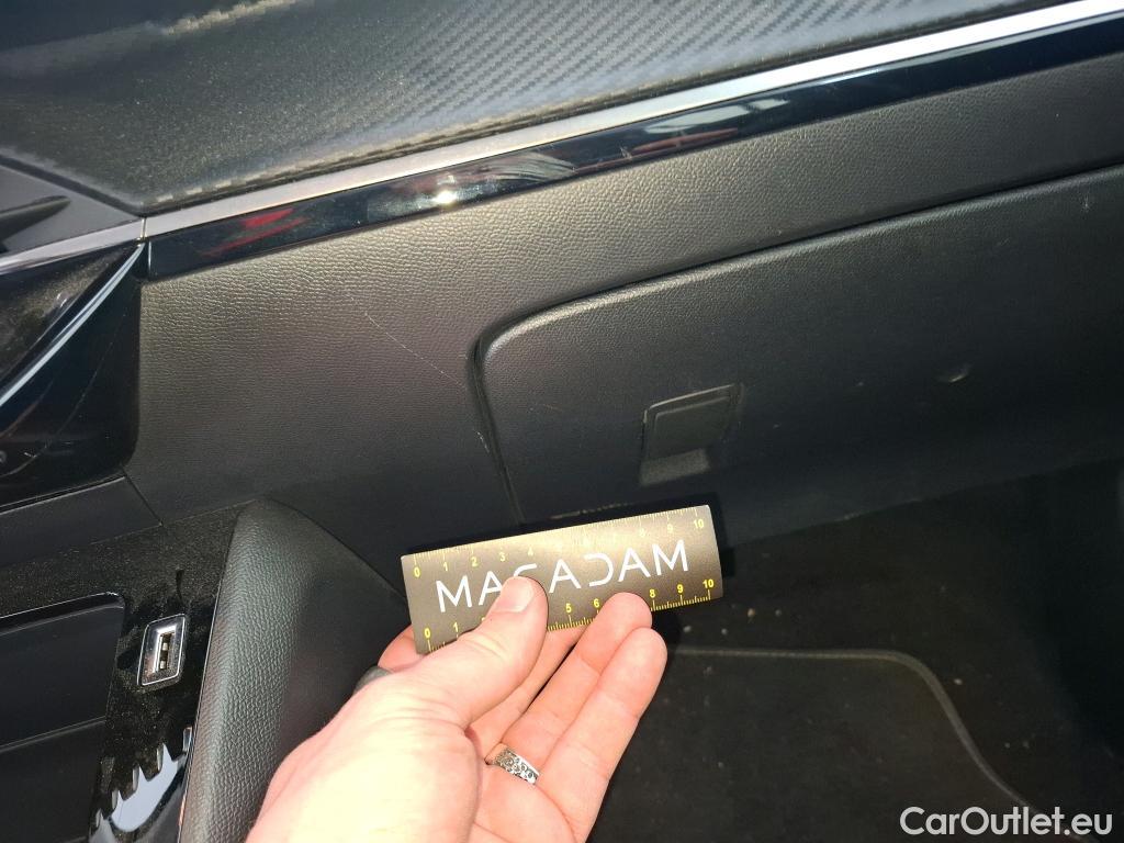  Peugeot  2008  Active Business 1.5 HDi 130CV BVA8 E6d #1