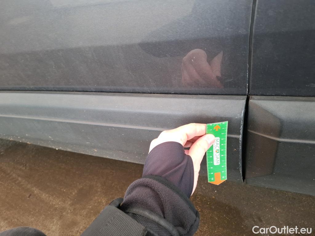  Peugeot  3008  Active Business 1.5 HDi 130CV BVA8 E6d #17