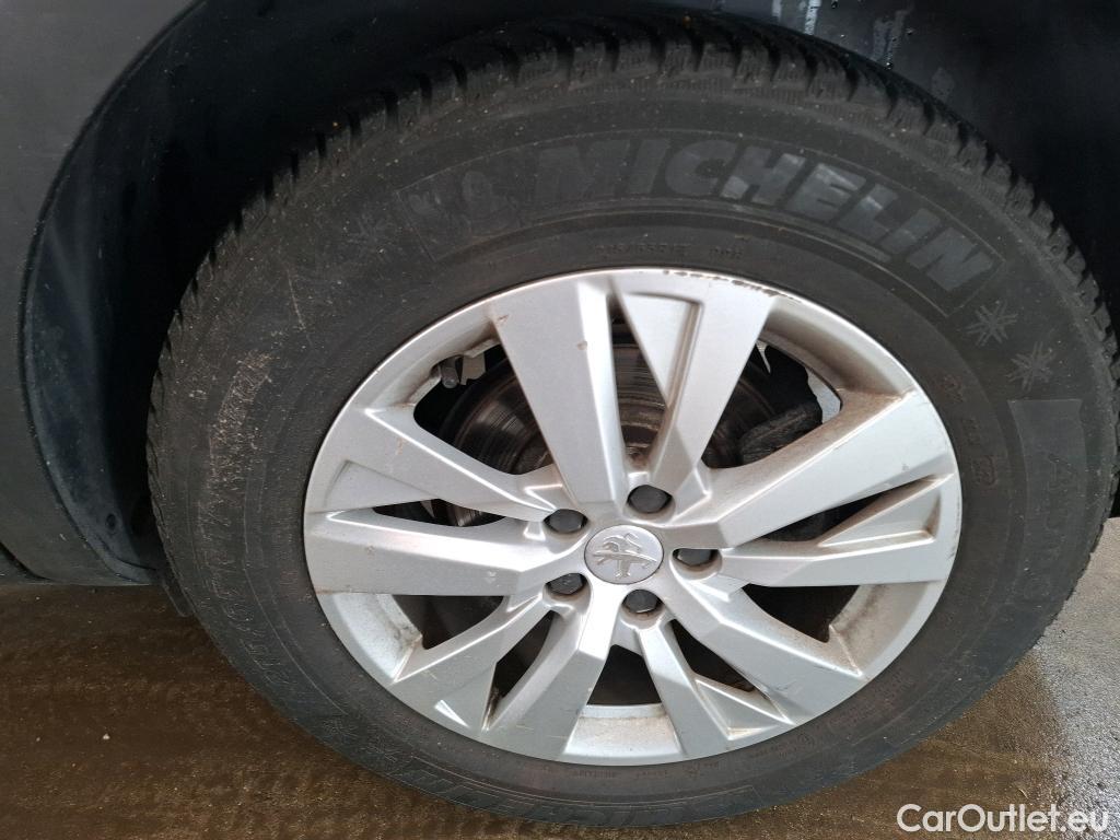  Peugeot  3008  Active Business 1.5 HDi 130CV BVA8 E6d #32