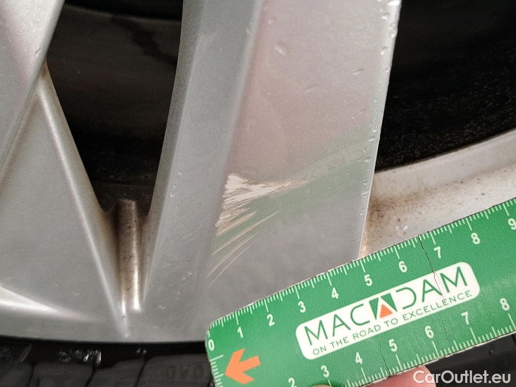  Peugeot  5008  Active Business 1.2 PureTech 130CV BVM6 E6d #40