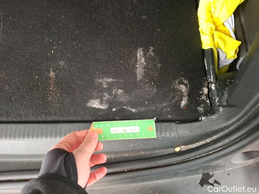  Peugeot  3008  Active Business 1.5 HDi 130CV BVA8 E6d #52