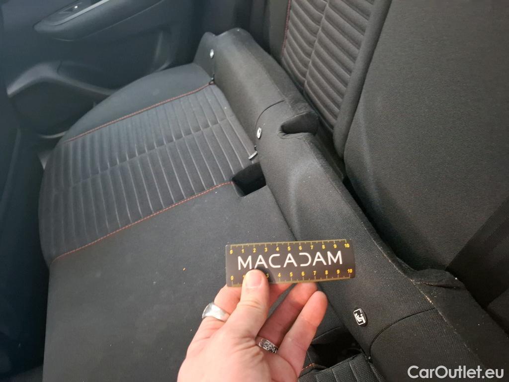  Peugeot  2008  Active Business 1.5 HDi 130CV BVA8 E6d #33