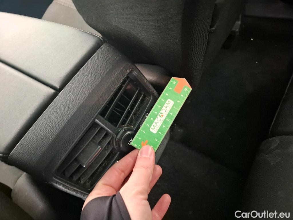  Peugeot  3008  Active Business 1.5 HDi 130CV BVA8 E6d #60