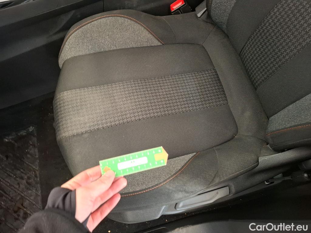  Peugeot  3008  Active Business 1.5 HDi 130CV BVA8 E6d #49