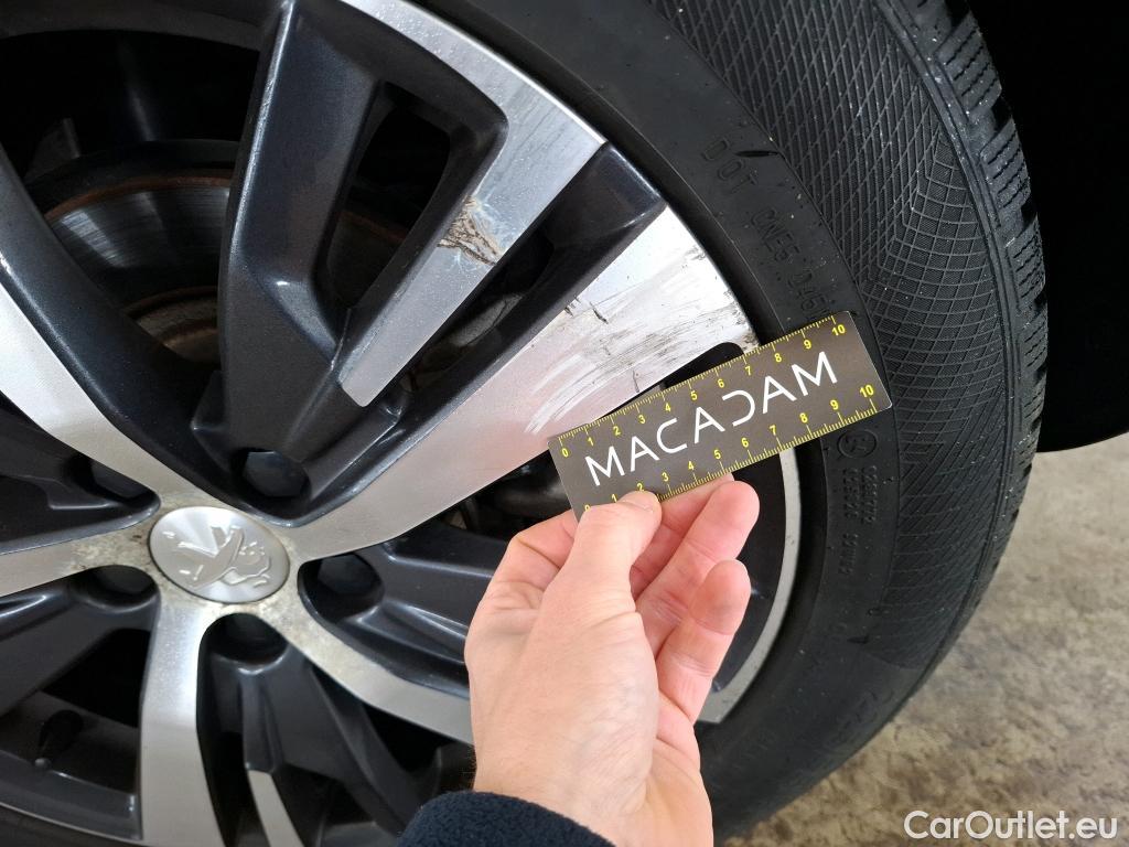  Peugeot  3008  Allure Business 1.5 HDi 130CV BVA8 E6d #29