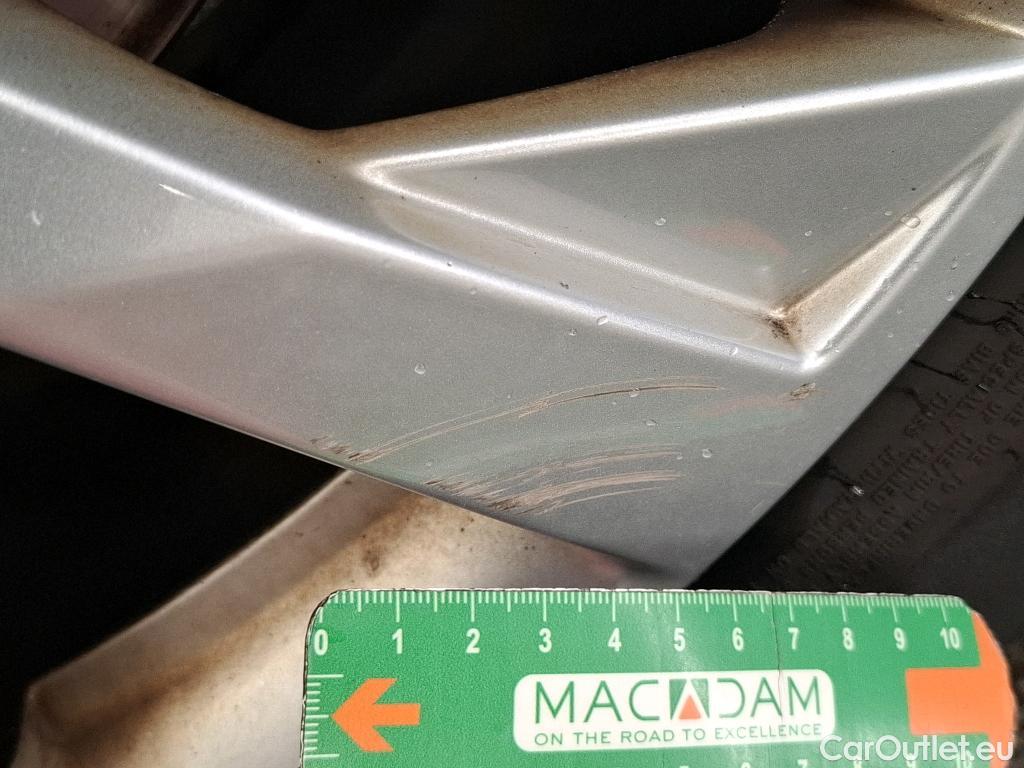  Peugeot  5008  Active Business 1.2 PureTech 130CV BVM6 E6d #31