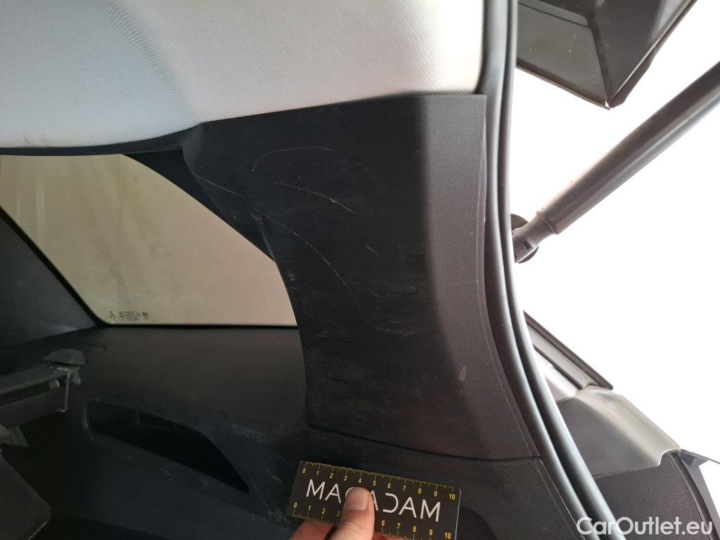  Peugeot  5008  Active Pack 1.5 HDi 130CV BVA8 7 Sieges E6d #24