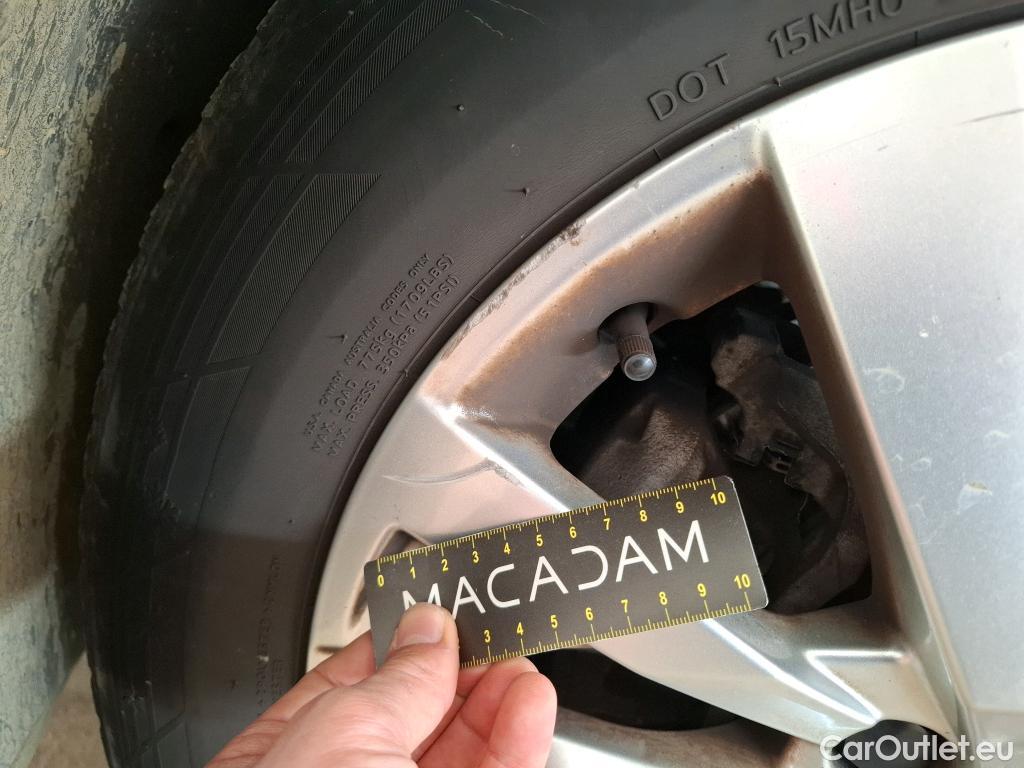  Peugeot  5008  Active Pack 1.5 HDi 130CV BVA8 7 Sieges E6d #14