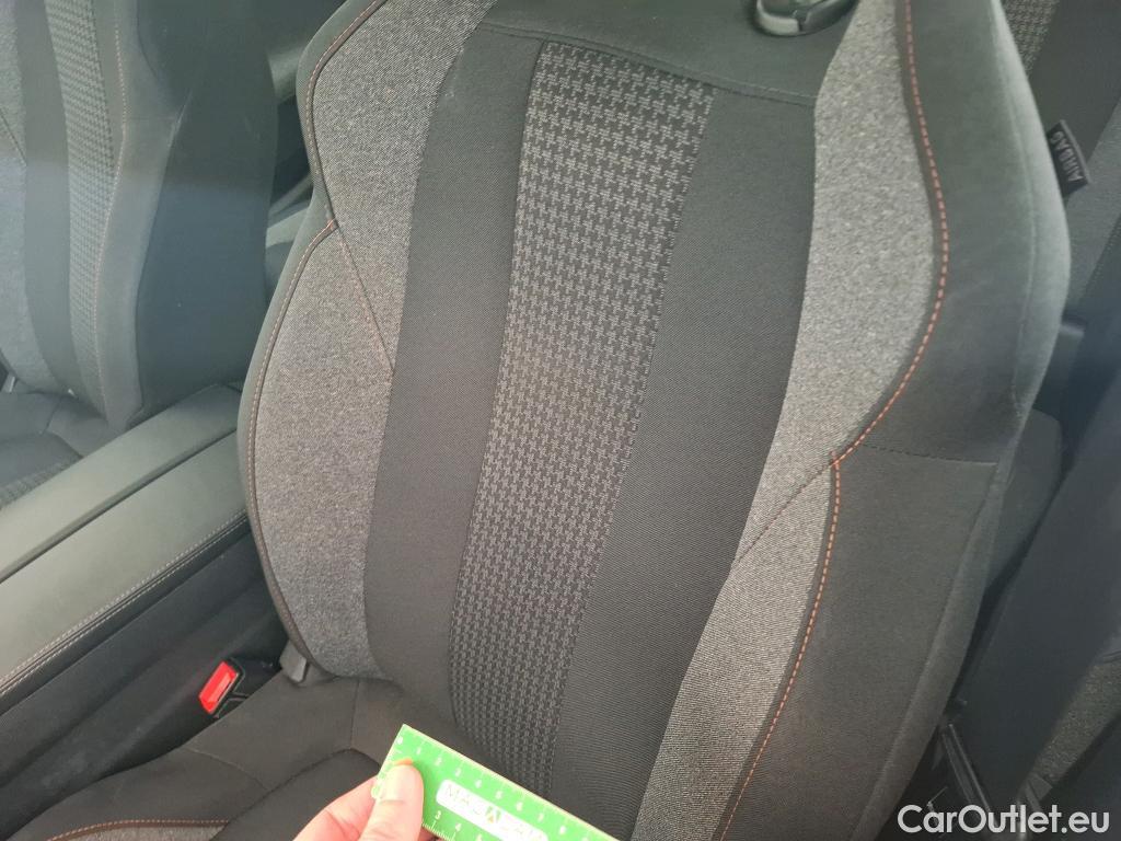  Peugeot  3008  Active Business 1.5 HDi 130CV BVA8 E6d #50