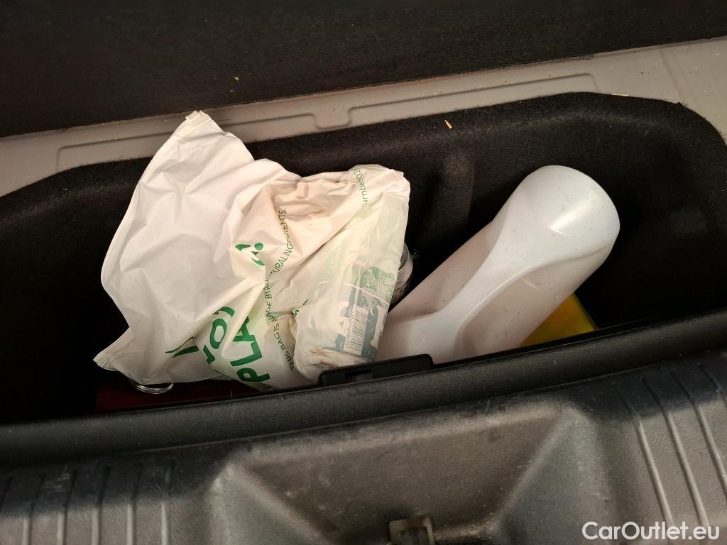  Volkswagen  ID.4  Pro Performance 77kWh BVA #13