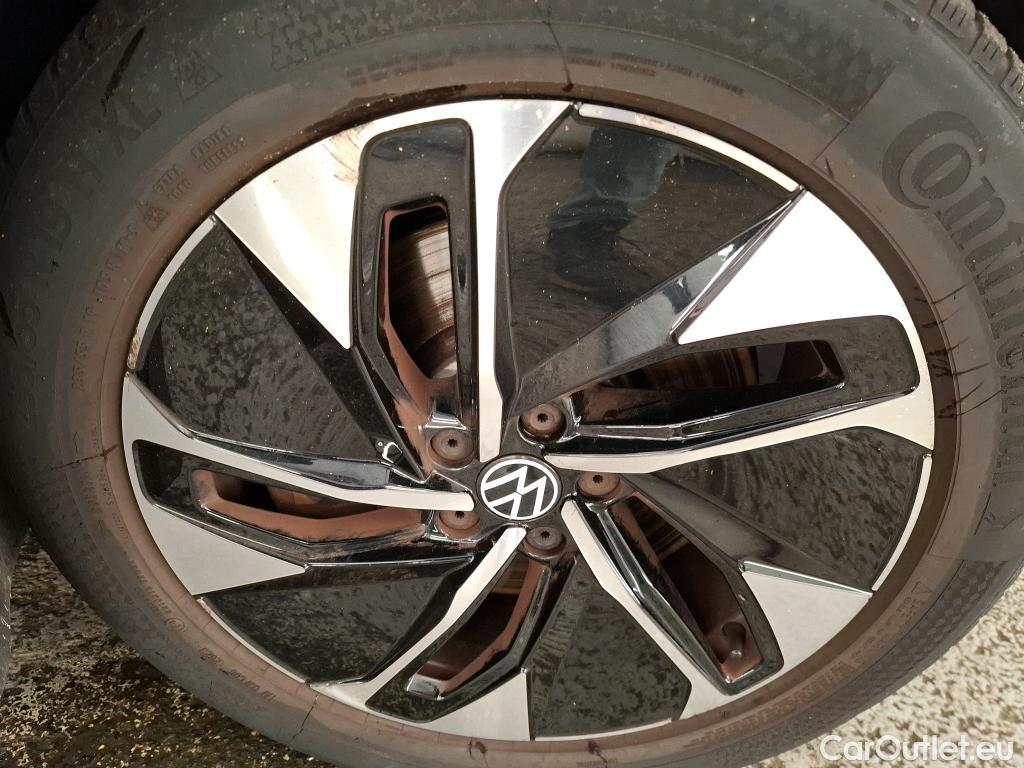  Volkswagen  ID.4  Pro Performance 77kWh BVA #9