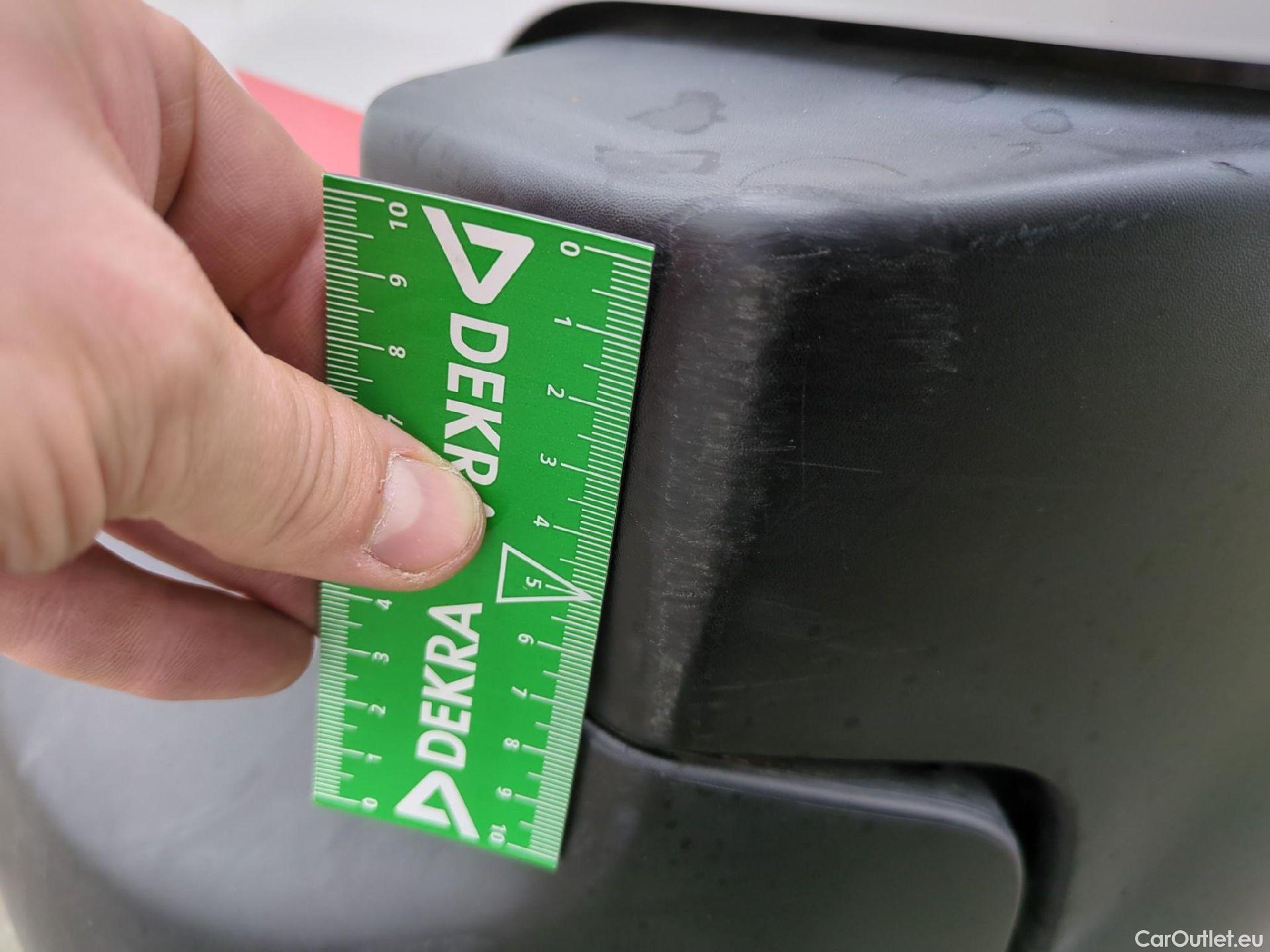  Citroen  Berlingo  Fourgon Club XL 950 1.5 BlueHDi 100CV BVM5 E6dT #47