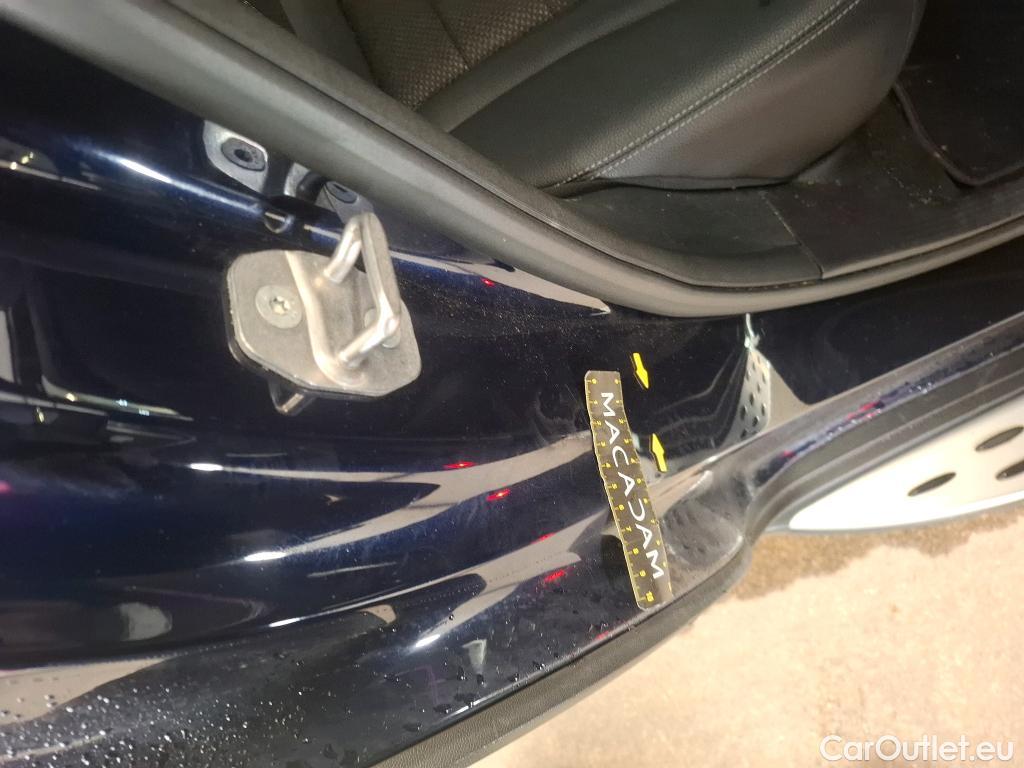  Mercedes  G-Klasee MERCEDES-BENZ GLC / 2019 / 5P / SUV GLC 300 e Business Line 4Matic #36