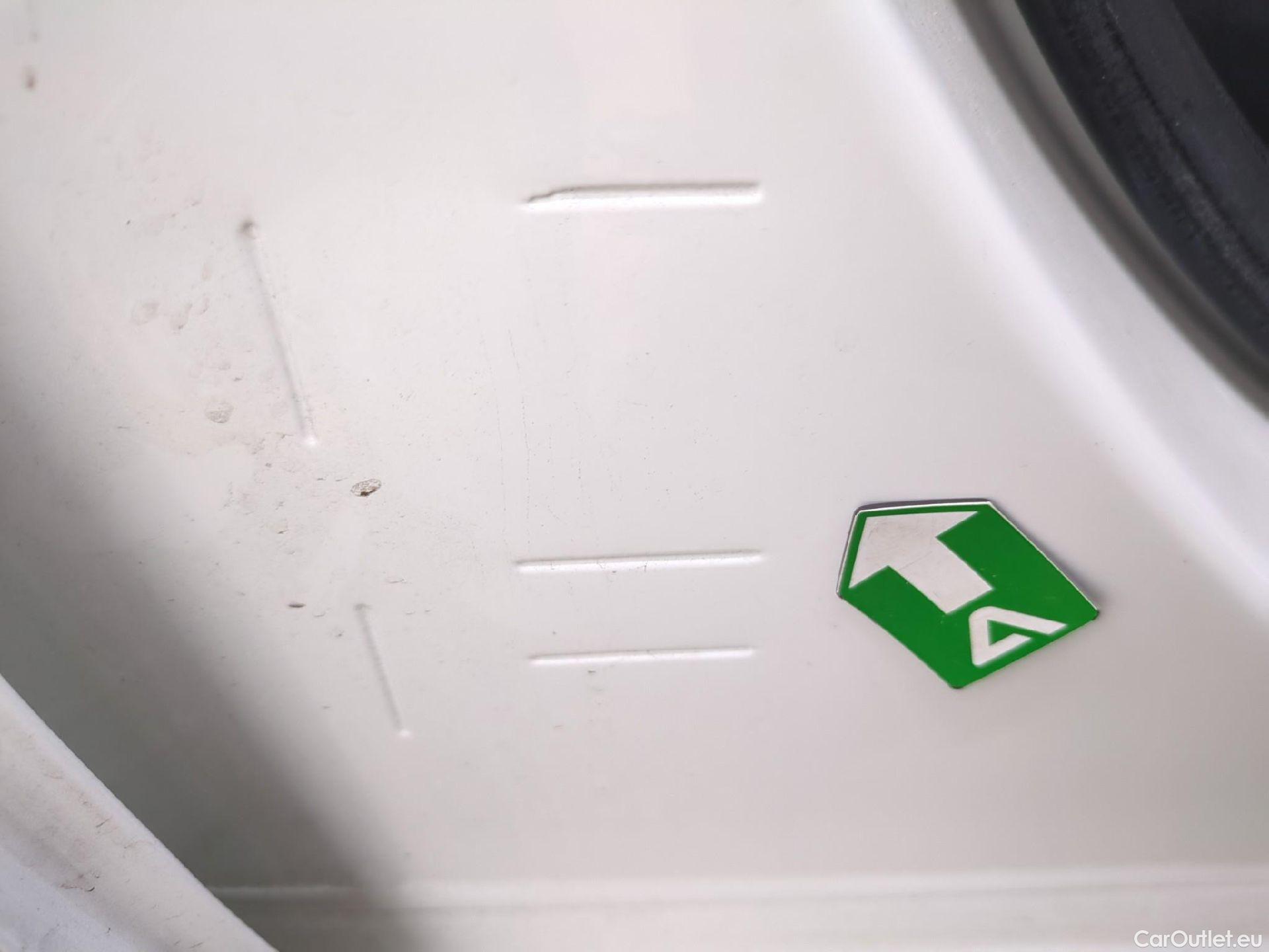  Citroen  Berlingo  Fourgon Club XL 950 1.5 BlueHDi 100CV BVM5 E6dT #7